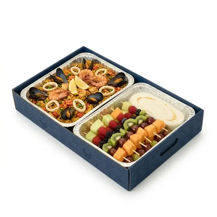 Compact box for packing lunches